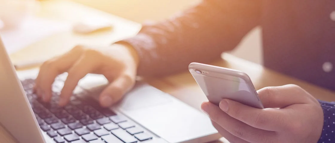 1_oUYe_iGZbEUk3mt0dV2hrQ